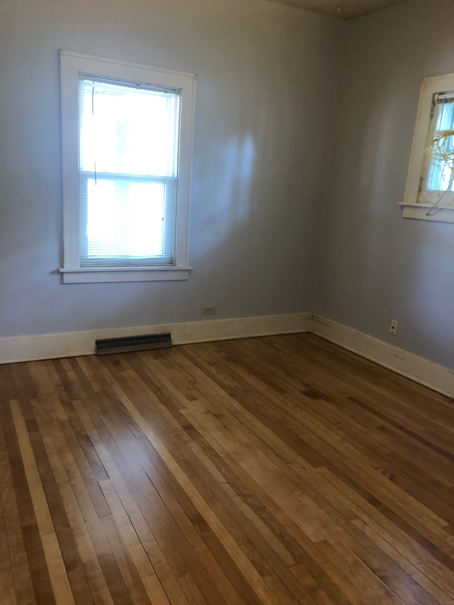 Investment Realty, Eau Claire, WI University Housing 303 Fourth Ave